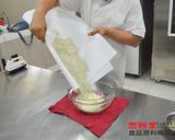 【樂客來】芝麻抹茶拇指餅乾的食譜步驟8照片