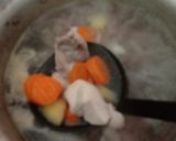 Foto langkah ke 1 dari resep Sop sayur dan ayam.