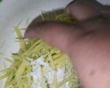 Foto langkah ke 1 dari resep Bakwan pepaya muda dan jagung.