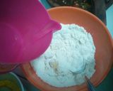 Foto langkah ke 2 dari resep Pastel Pisang Chocochips.