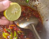 Gambar langkah 4 resipi Siakap Goreng Pedas Ala Thai.