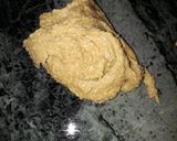 માવા ચીકી (Mava chikki Recipe In Gujarati) રેસીપી સ્ટેપ2ફોટો