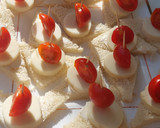 Foto del paso 5 de la receta: Canapés fáciles con pan de molde