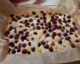 Meggyes piskóta recept fázis 3 fotója