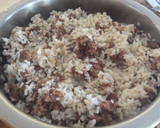 Foto del paso 3 de la receta: Fajitas de trigo con arroz y albóndigas