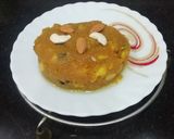 A picture of step 6 of Moong dal & dry fruits halwa.