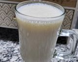 Foto del paso 2 de la receta: Banana con leche🍌🥛