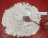 Foto langkah ke 3 dari resep Mozzarella corndog.