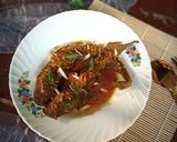 Foto langkah ke 4 dari resep Pesmol Lele Asam Pedas.