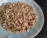 मूंगफली चिक्की (moongfali chikki recipe in Hindi) रेसिपी चरण 2 फोटो