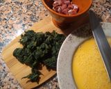 Foto del paso 3 de la receta: Tortilla de borraja y jamón serrano