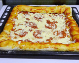 Foto del paso 8 de la receta: Pizza con borde de queso