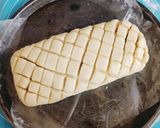 A picture of step 3 of Chicken, Cheese Bread 😍😋.