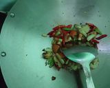 Foto langkah ke 3 dari resep Labu siam tumis.