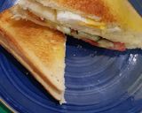 Foto langkah ke 3 dari resep Roti Lapis Telur.