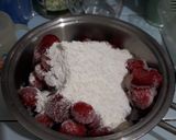 Foto langkah ke 2 dari resep Pie Stroberi.