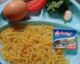 Foto langkah ke 1 dari resep Makaroni telur keju Mpasi 9+.