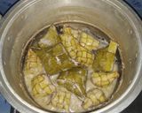 Foto langkah ke 4 dari resep Ketupat Ketan.