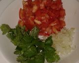 Foto del paso 2 de la receta: Sandwich de pollo y vegetales con pan árabe