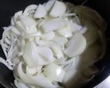 Foto del paso 3 de la receta: Sopa de calabaza y cebolla 🧅🎃