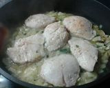 Foto del paso 4 de la receta: Filetes de solomillo de pavo a la crema