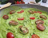 Foto del paso 2 de la receta: 👩🏼‍🍳Espaguetis de calabacín con salsa de aguacate y piñones👩🏼‍🍳