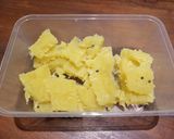 A picture of step 4 of Batata Naralachi Wadi (Potato Coconut Burfi).