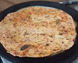 A picture of step 3 of Beetroot aloo paratha.