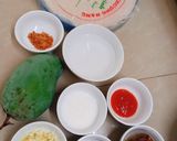 Hình bước làm 1 của món Bánh tráng trộn chiên giòn
