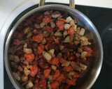 Foto del paso 2 de la receta: Arroz con tropezones