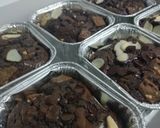 Foto langkah ke 7 dari resep Brownies Panggang Fudgy, Chewy dan Legit.