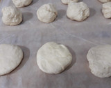 Foto del paso 4 de la receta: Bollitos de pan con queso cremoso Tm5