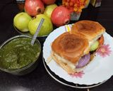 A picture of step 8 of Potato Tikki Pav.