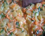 Foto langkah ke 5 dari resep Omelett kentang wortel.