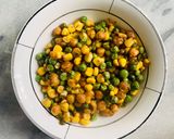 A picture of step 5 of Healthy corn pea salad.