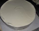 A picture of step 3 of Emoji Rasmalai Cake.