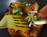 Foto langkah ke 4 dari resep 143. Ayam Goreng Mentega (rasa resto).
