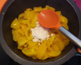 Foto del paso 2 de la receta: Bacalao con salsa de pimientos