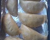 A picture of step 10 of Meatpies and Sour mayonnaise dip.