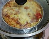 Foto langkah ke 7 dari resep Pizza mama San San...