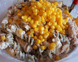 Foto del paso 3 de la receta: Ensalada de pasta tricolor