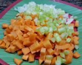 Foto del paso 1 de la receta: Sopa de vegetales con y quinoa