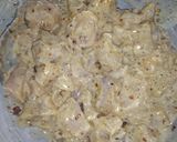 A picture of step 2 of Cheese sauce creamy chicken 🍕🍕.