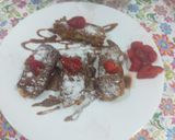 A picture of step 5 of Nutella banana Swiss rolls.