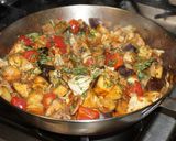 Foto del paso 2 de la receta: GUISADO DE CARNE CON BERENJENA. KETO. JON STYLE