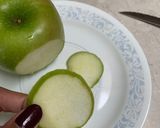 A picture of step 2 of Vegan apple chips.