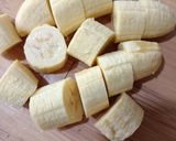 Gambar langkah 1 resipi Pisang Karamel.