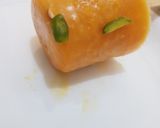 A picture of step 3 of Mango kulfi.