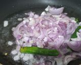 A picture of step 1 of Egg rice.