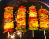 अजवाइनी तवा पनीर टिक्का (Ajwain tawa paneer tikka recipe in Hindi) रेसिपी चरण 5 फोटो